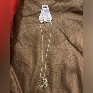 Periwinkle by barlow earrings and necklace set